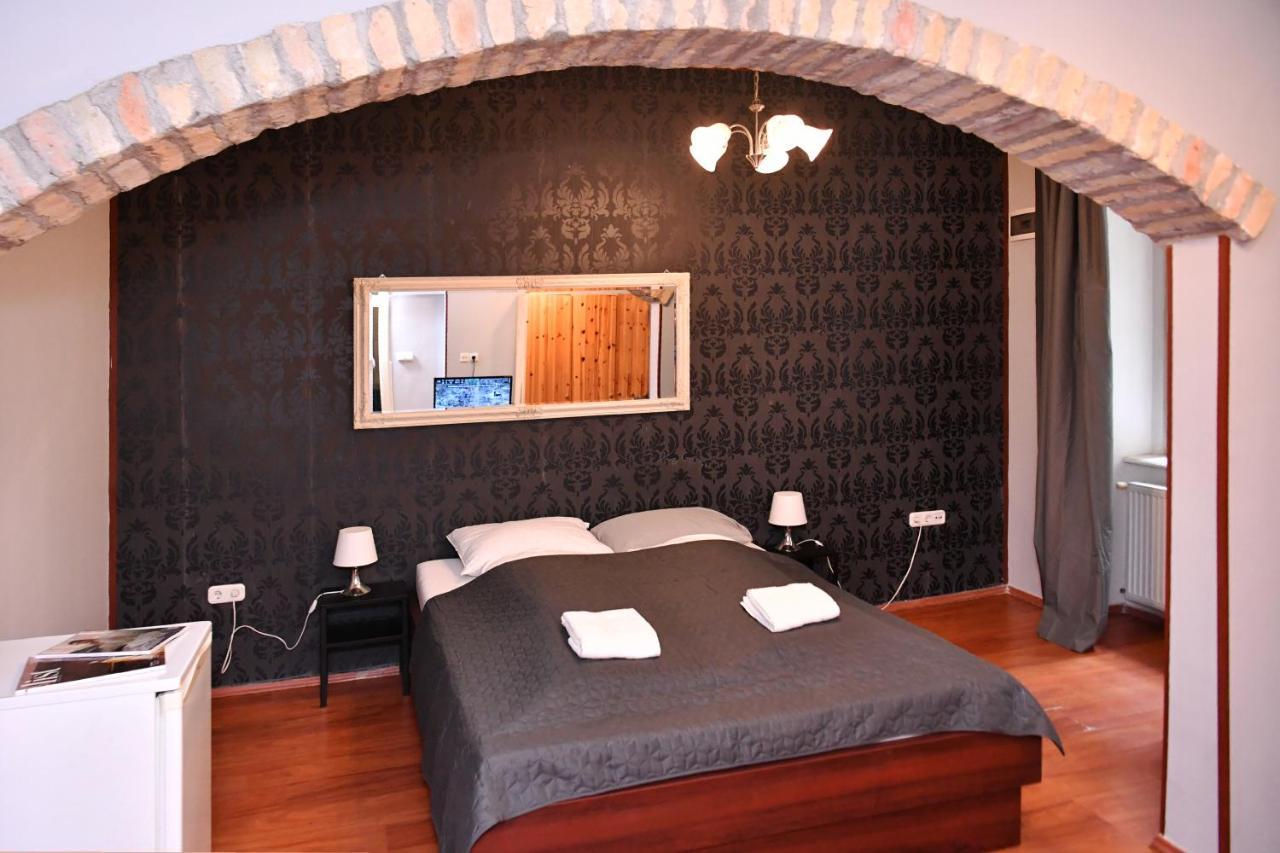 Five Seasons Vaci Utca Apartment Budapeszt Zewnętrze zdjęcie