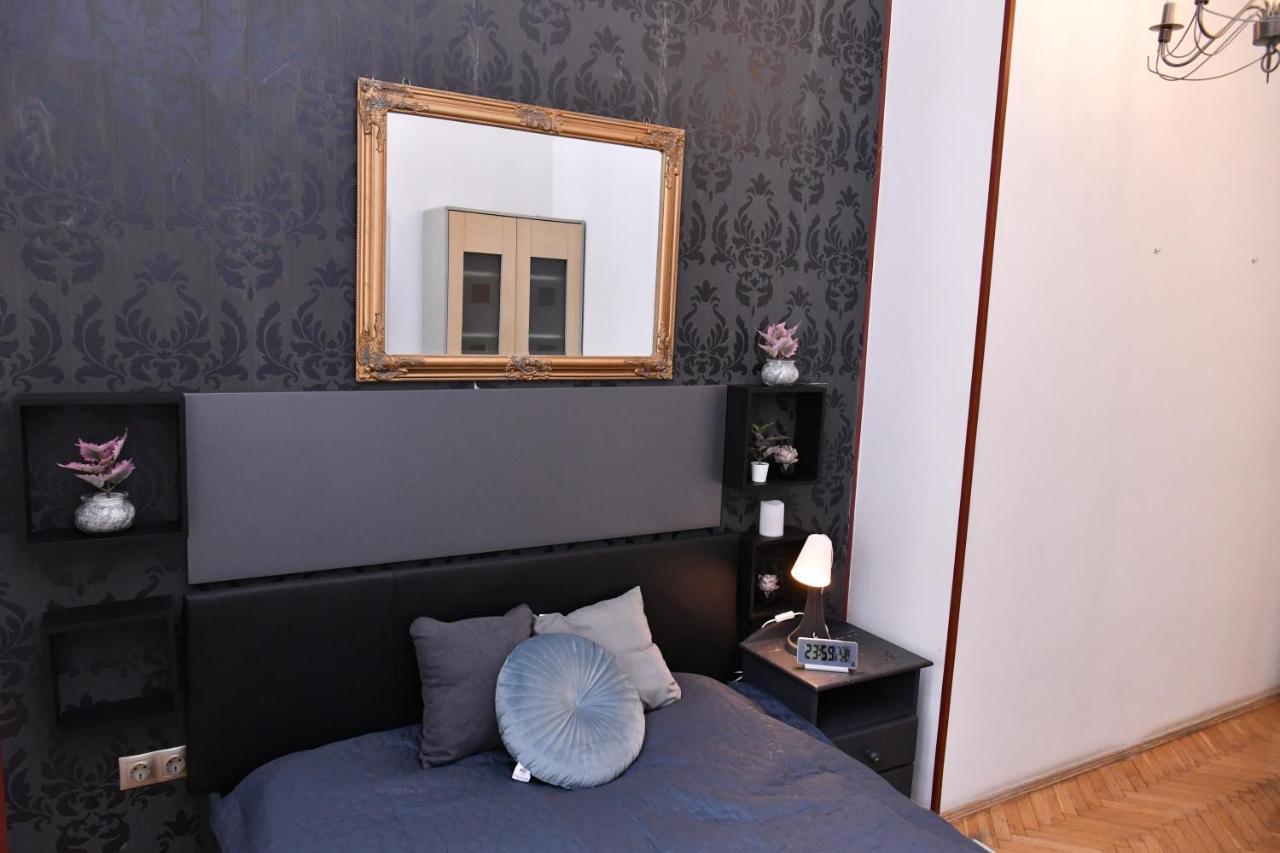 Five Seasons Vaci Utca Apartment Budapeszt Zewnętrze zdjęcie