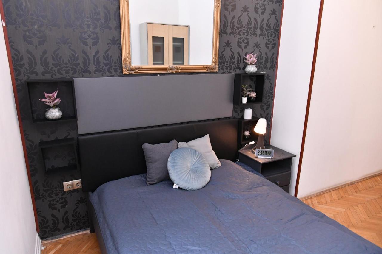 Five Seasons Vaci Utca Apartment Budapeszt Zewnętrze zdjęcie